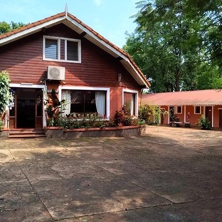 Hosteria La Cabana Пуерто-Іґуасу Екстер'єр фото